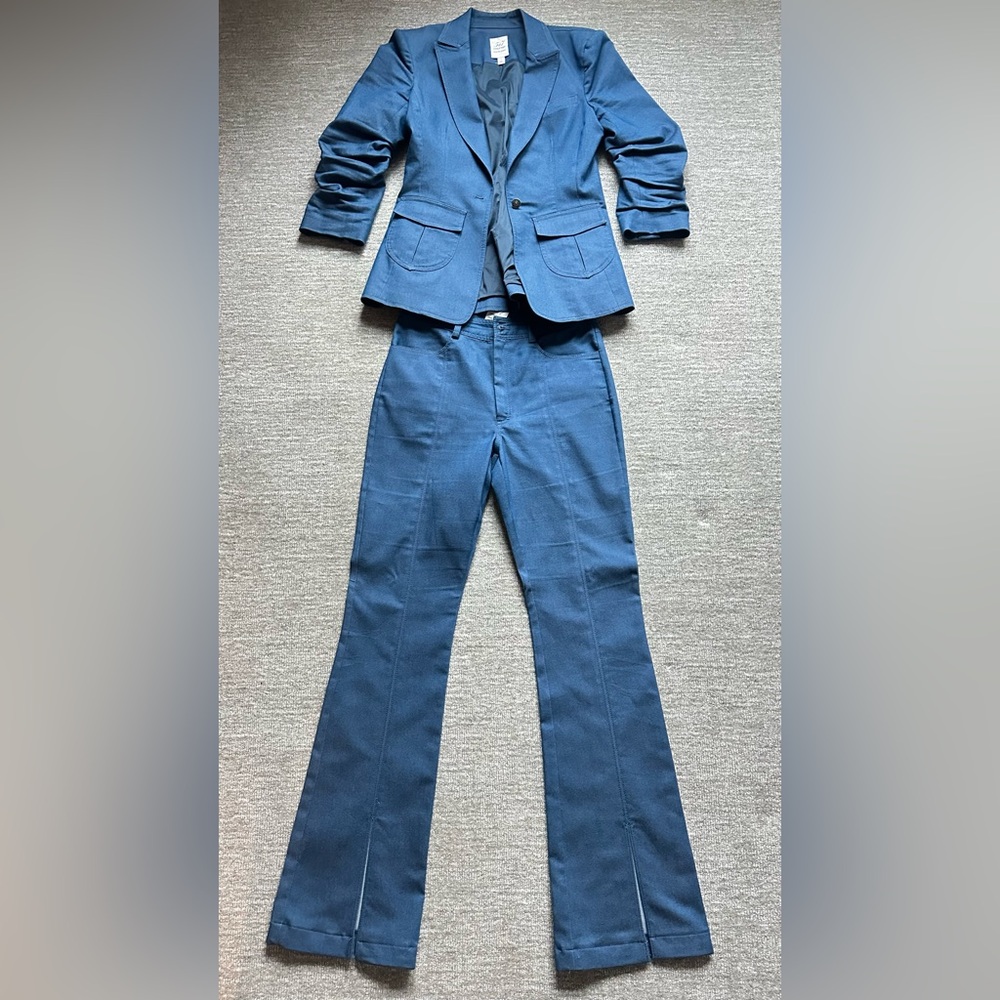 Cinq a sept Blue Boot-Cut chic style blazer and jeans
